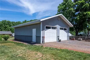 131 Parsonage Dr, Advance, NC 27006 - Photo 25