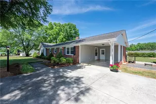 131 Parsonage Dr, Advance, NC 27006 - Photo 3