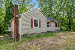 1361 Wentworth St, Reidsville, NC 27320 - Photo 35