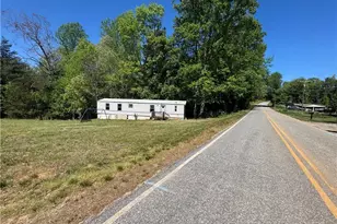 1460 Byrd Ridge Rd, North Wilkesboro, NC 28659 - Photo 5