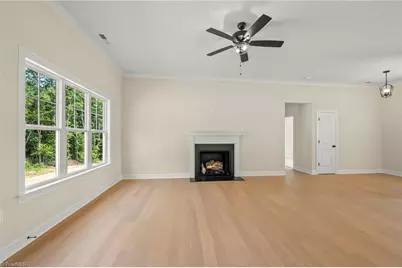 249 Cool Run, Lexington, NC 27295 - Photo 7