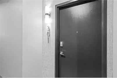 400 W 4th Street #301, Winston-Salem, NC 27101 - Photo 29