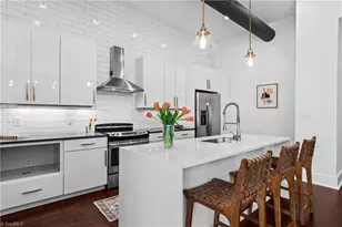 400 W 4th St, Winston-Salem, NC 27101 - Photo 9