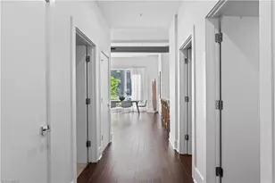 400 W 4th St, Winston-Salem, NC 27101 - Photo 27