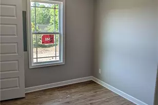 232 Crestwood Cir, High Point, NC 27260 - Photo 9