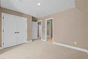 19 Creswell Ct, Greensboro, NC 27407 - Photo 43