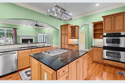 19 Creswell Court, Greensboro, NC 27407 - Photo 19
