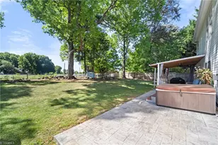 1004 Wyndfall Dr, Kernersville, NC 27284 - Photo 31