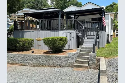 120 Elm Street, New London, NC 28127 - Photo 3