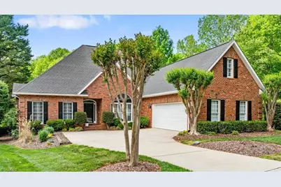 7 Ibis Circle, Greensboro, NC 27455 - Photo 1
