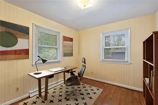 3012 Shamrock Dr, Greensboro, NC 27408 - Photo 29