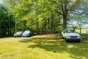 505 Belvue Dr, Mount Airy, NC 27030 - Photo 23