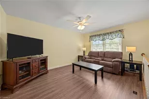 340 Mountain View Rd, King, NC 27021 - Photo 7