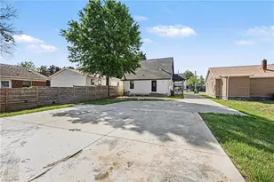6 E Sunrise Ave, Thomasville, NC 27360 - Photo 29