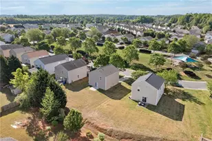 212 Haywards Lane, Mebane, NC 27302 - Photo 27