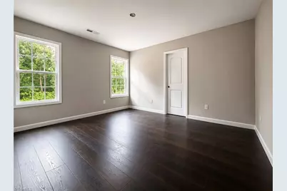 325 Price Street, Eden, NC 27288 - Photo 7