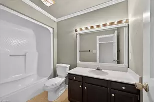 104 Meadowood Dr, Burlington, NC 27215 - Photo 27