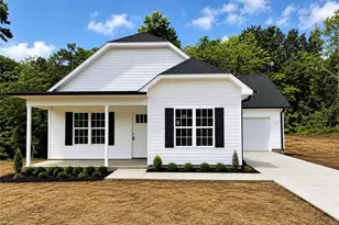 321 Price St, Eden, NC 27288 - Photo 1