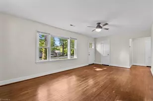 3002 Taliaferro Rd, Greensboro, NC 27408 - Photo 11