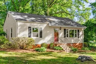 3002 Taliaferro Rd, Greensboro, NC 27408 - Photo 3