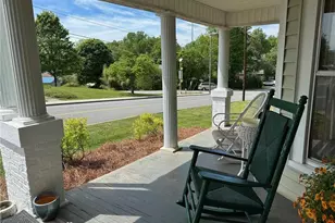 246 Church St, Elkin, NC 28621 - Photo 3
