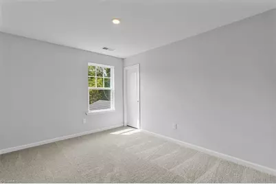 4532 Hanes Lake Drive, Winston-Salem, NC 27106 - Photo 29