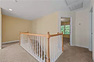 3240 Cheswick Dr, Greensboro, NC 27410 - Photo 17