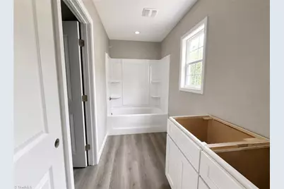 317 Price Street, Eden, NC 27288 - Photo 5