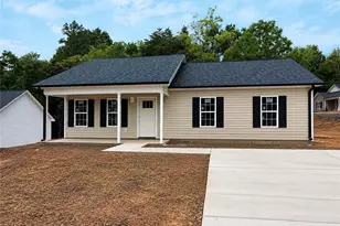 317 Price St, Eden, NC 27288 - Photo 1