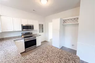 8988 Stamford Club Ct, Rural Hall, NC 27045 - Photo 7