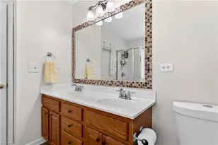4504 Chimney Springs Dr, Greensboro, NC 27407 - Photo 25