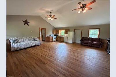 202 Roby Fulk Road, Pinnacle, NC 27043 - Photo 9