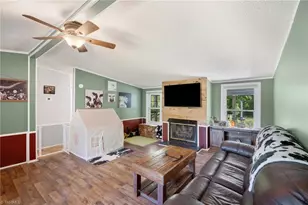 6092 Cain Forest Dr, Walkertown, NC 27051 - Photo 7