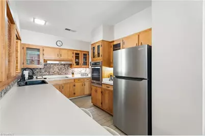 4918 Starmount Drive, Greensboro, NC 27410 - Photo 15