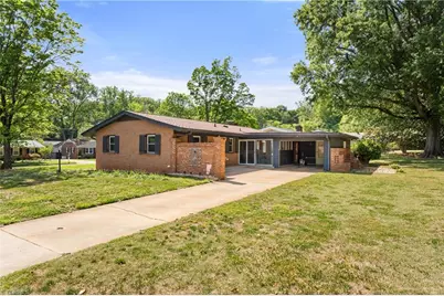 4918 Starmount Drive, Greensboro, NC 27410 - Photo 5