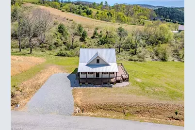 1518 Moxley Ridge, Galax, NC 28675 - Photo 27