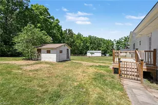 1072 Old State Hwy, Asheboro, NC 27205 - Photo 25