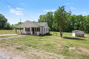1072 Old State Hwy, Asheboro, NC 27205 - Photo 5