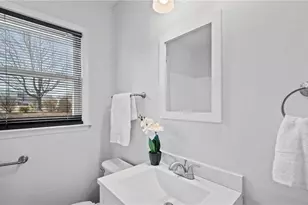 1702 Eastwood Ave, Greensboro, NC 27401 - Photo 7