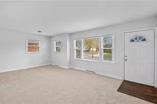 1702 Eastwood Ave, Greensboro, NC 27401 - Photo 5