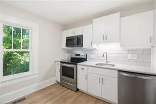 609 Delmont St, High Point, NC 27262 - Photo 13