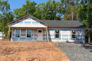 309 Price St, Eden, NC 27288 - Photo 1