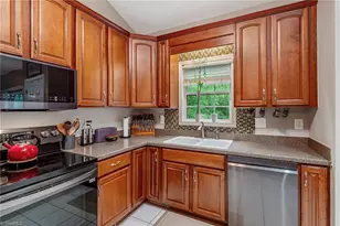 7704 Perthshire Dr, Oak Ridge, NC 27310 - Photo 11
