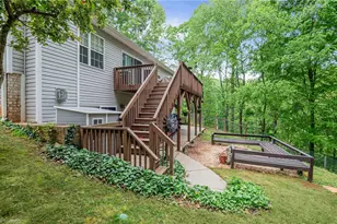 7704 Perthshire Dr, Oak Ridge, NC 27310 - Photo 41