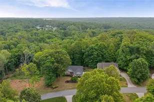 7704 Perthshire Dr, Oak Ridge, NC 27310 - Photo 47