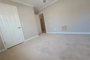 3613 Rising River Ln, Greensboro, NC 27409 - Photo 5