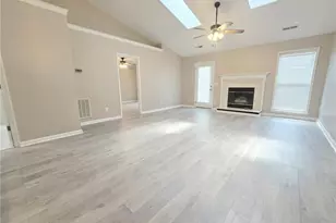 3613 Rising River Ln, Greensboro, NC 27409 - Photo 17