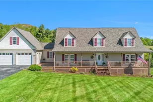 461 Doctors St, Sparta, NC 28675 - Photo 5