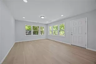 728 W Banner Ave, Winston-Salem, NC 27127 - Photo 9