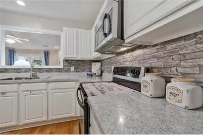 3027 Maple Avenue #D2, Burlington, NC 27215 - Photo 13